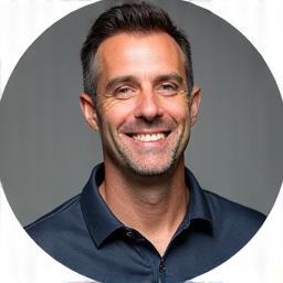 Julien Morel, Coach principal et Fondateur